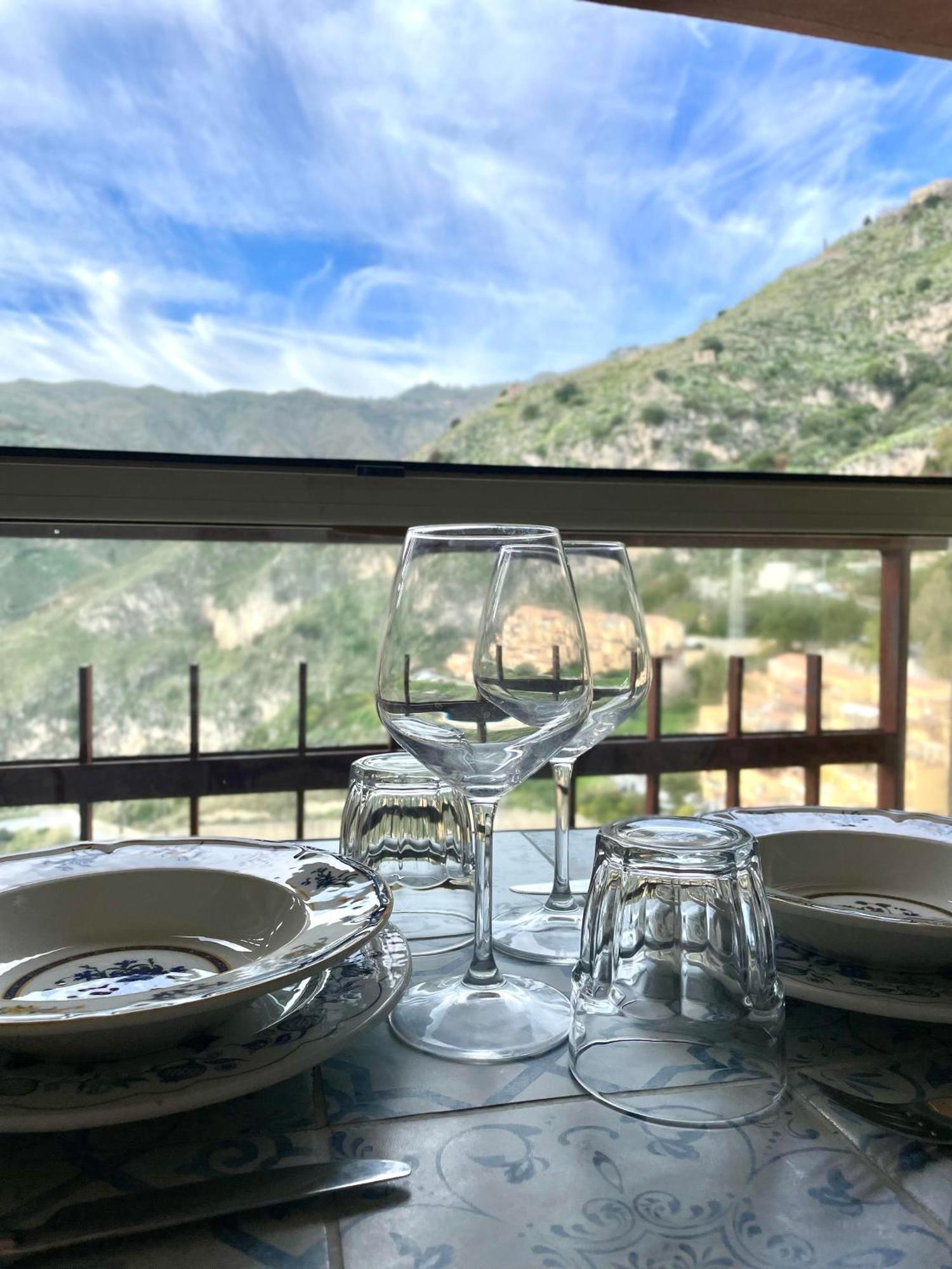 Casa Turiddu Apartment Taormina Ngoại thất bức ảnh
