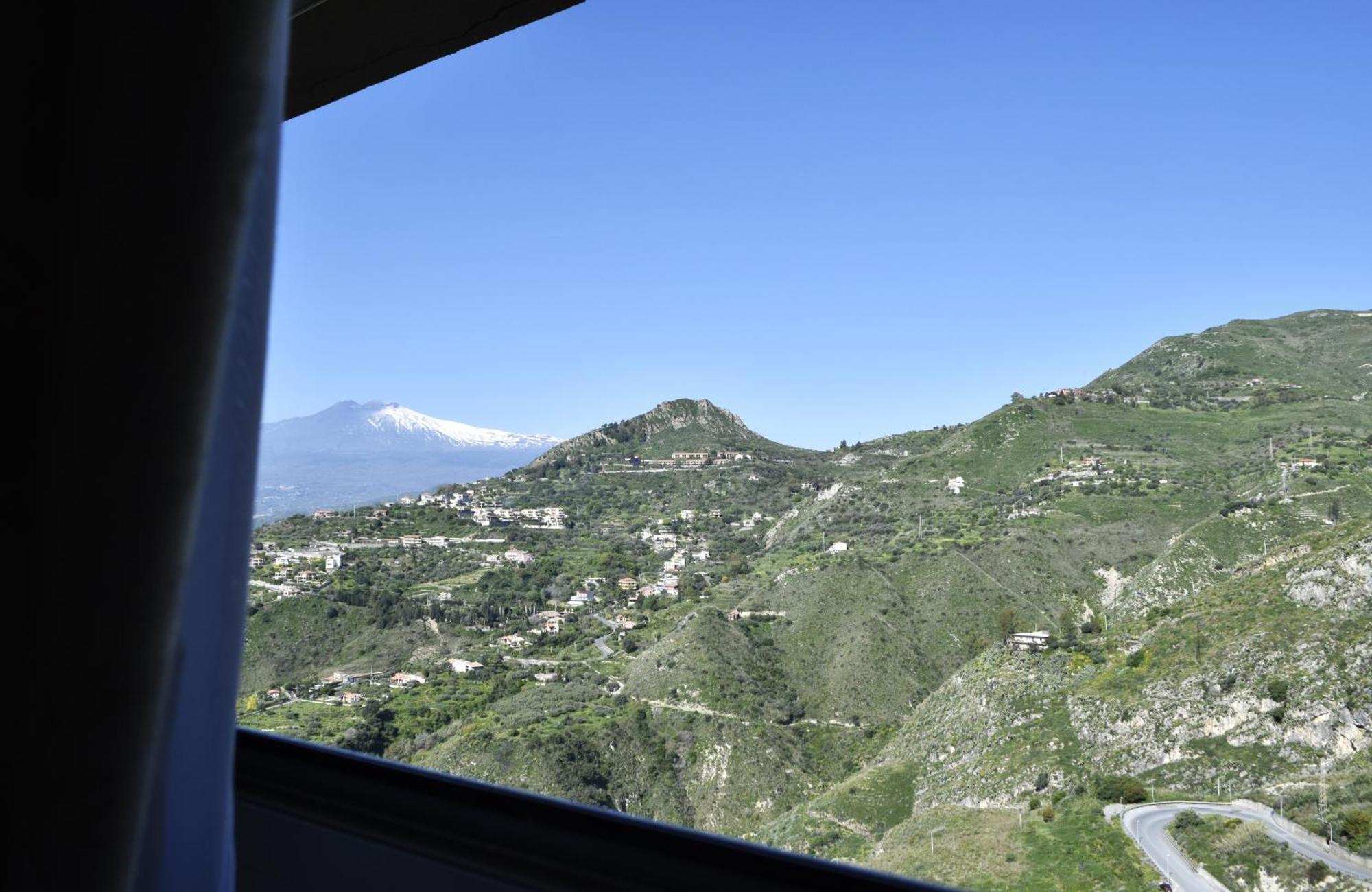 Casa Turiddu Apartment Taormina Ngoại thất bức ảnh